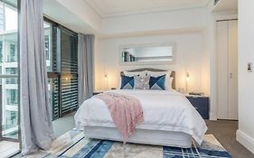 Comfortable & Cozy - Newly Furnished 'Quays' Share Save